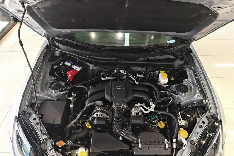 Used Subaru BRZ 2022 2.4L Manual Version Interior 8