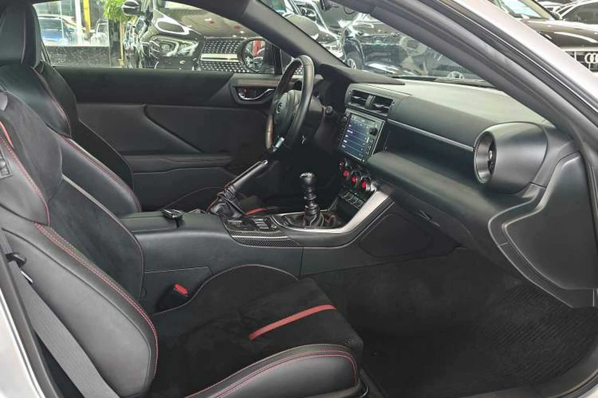 Used Subaru BRZ 2022 2.4L Manual Version Interior 9