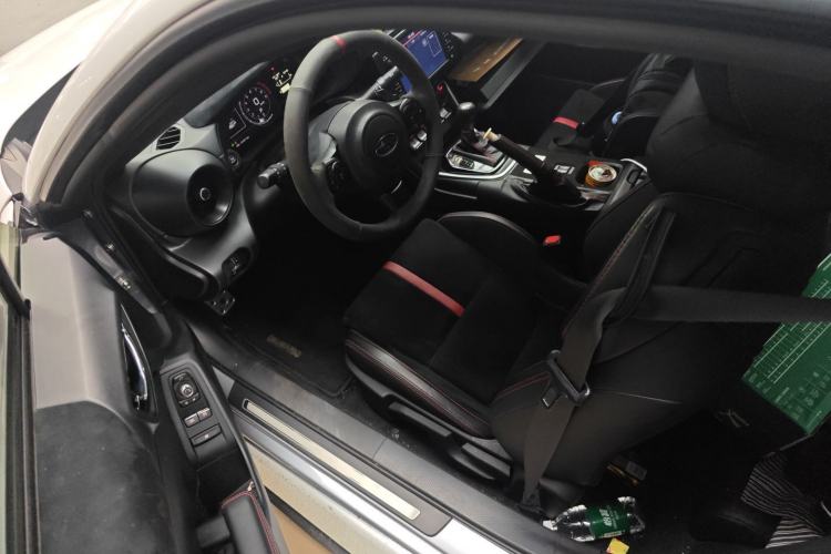 Used Subaru BRZ 2022 2.4L Automatic Version with EyeSight Driver Seat