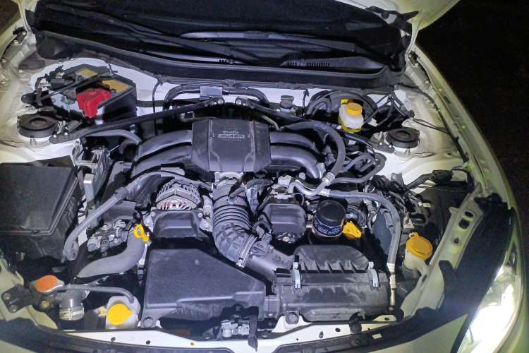 Used Subaru BRZ 2022 2.4L Manual Version Engine Bay