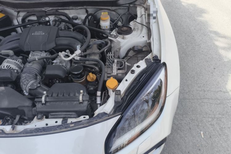 Used Subaru BRZ 2022 2.4L Manual Version Engine Bay Left