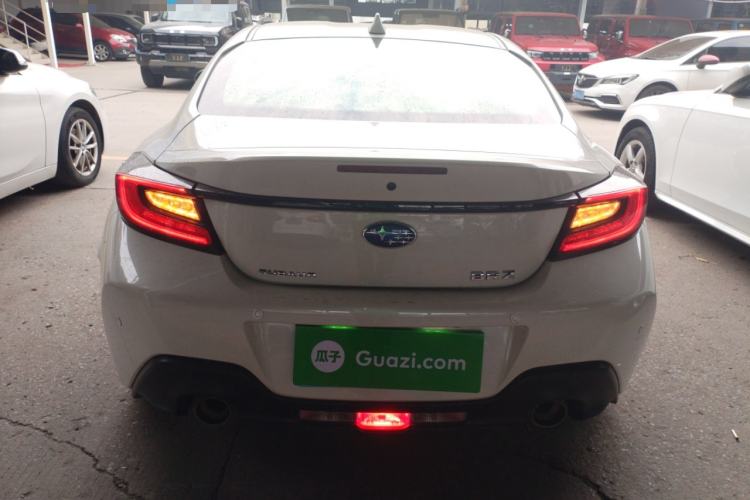 Used Subaru BRZ 2022 2.4L Manual Version Exterior 4
