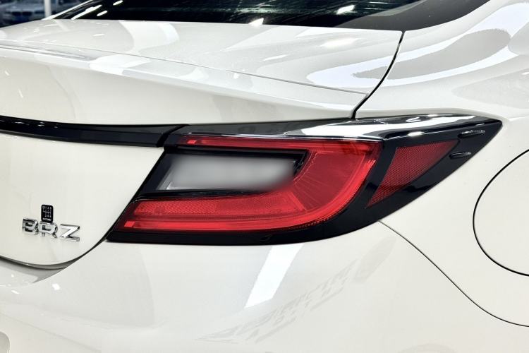 Used Subaru BRZ 2022 2.4L Manual Version Exterior 4