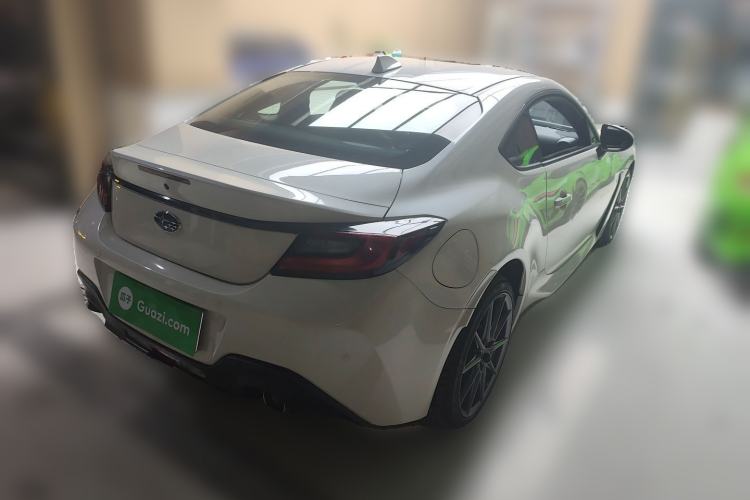 Used Subaru BRZ 2022 2.4L Manual Version Exterior 5