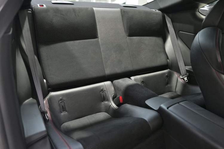 Used Subaru BRZ 2022 2.4L Manual Version Interior 11