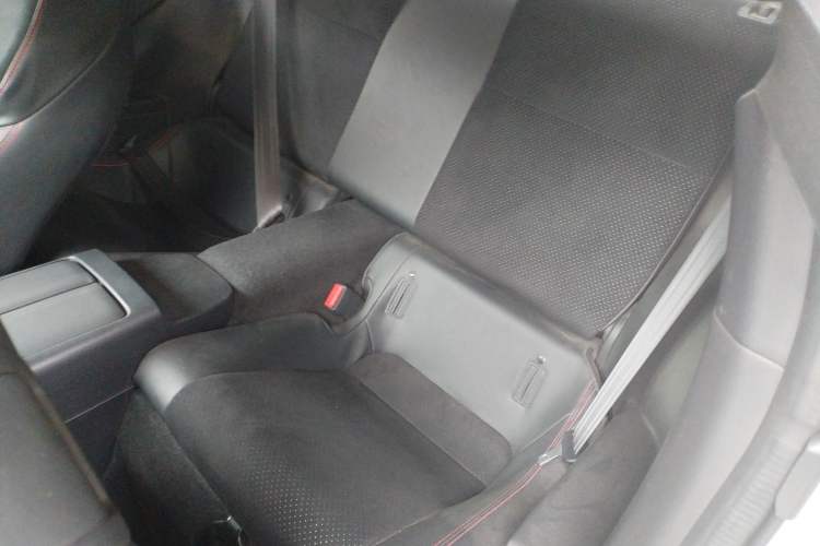 Used Subaru BRZ 2022 2.4L Manual Version Interior 4