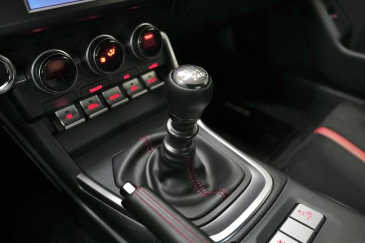 Used Subaru BRZ 2022 2.4L Manual Version Interior 7