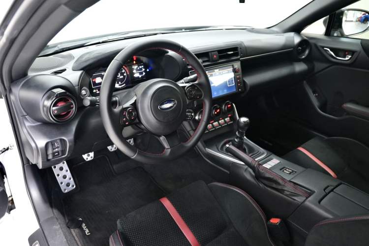 Used Subaru BRZ 2022 2.4L Manual Version Interior 9