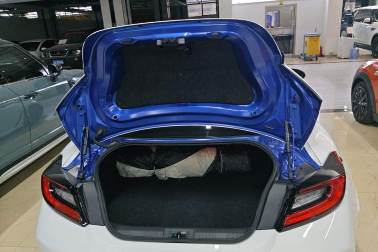 Used Subaru BRZ 2022 2.4L Manual Version Trunk