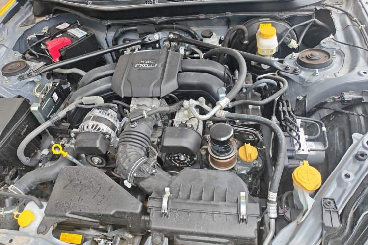 Used Subaru BRZ 2022 2.4L Manual Version Engine Bay