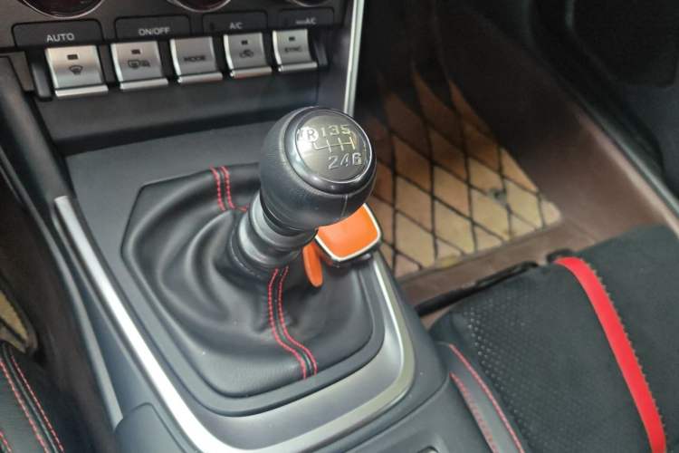 Used Subaru BRZ 2022 2.4L Manual Version Gear Lever