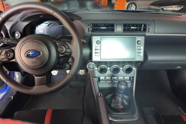 Used Subaru BRZ  Center Console