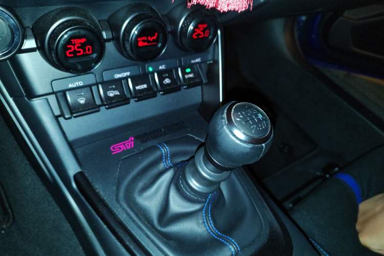 Used Subaru BRZ 2023 2.4L Manual 10th Anniversary Edition Gear Lever
