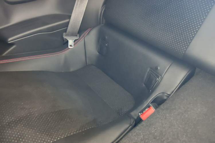 Used Subaru BRZ  Left Rear Seat
