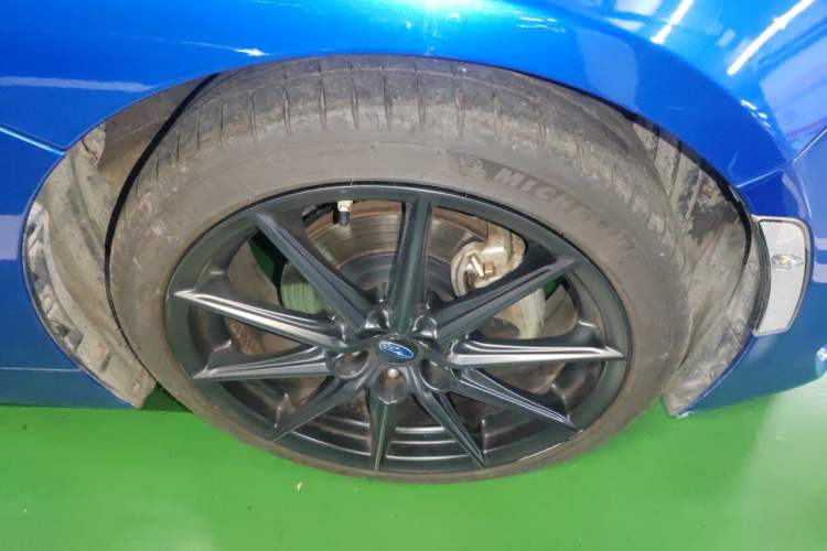 Used Subaru BRZ 2023 2.4L Manual 10th Anniversary Edition Right Front Wheel Hub