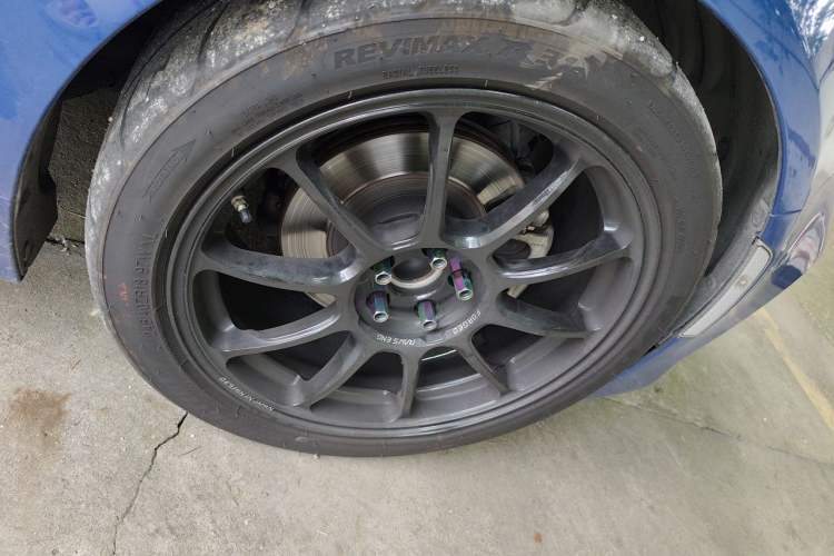 Used Subaru BRZ 2023 2.4L Manual 10th Anniversary Edition Right Front Wheel Hub