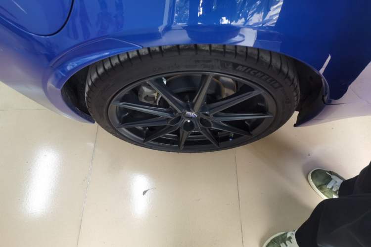 Used Subaru BRZ 2023 2.4L Manual 10th Anniversary Edition Right Rear Wheel Hub