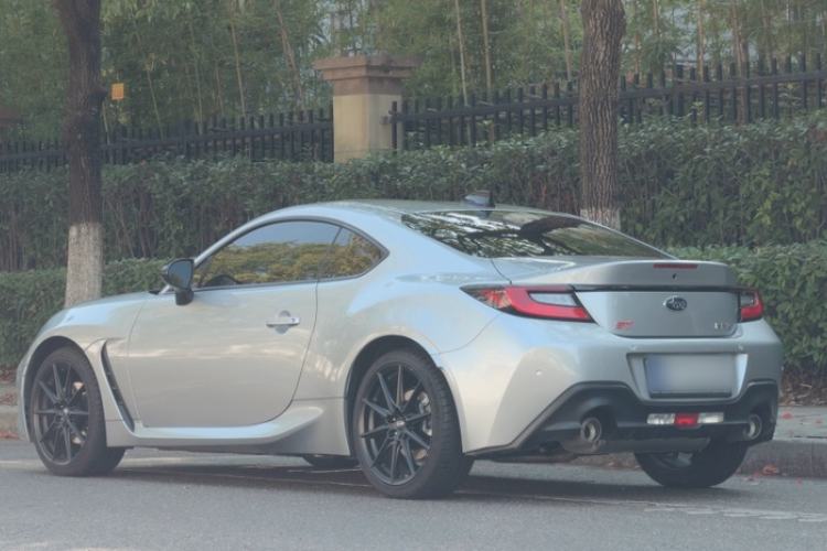Used Subaru BRZ 2025 2.4L Automatic Version with EyeSight STI Sport Exterior 1