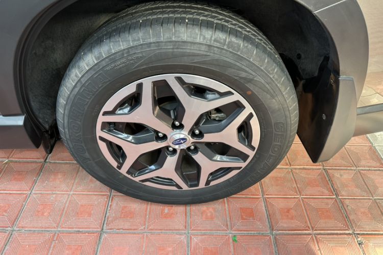 Used Subaru Forester 2019 2.0i Luxury Edition Exterior 9