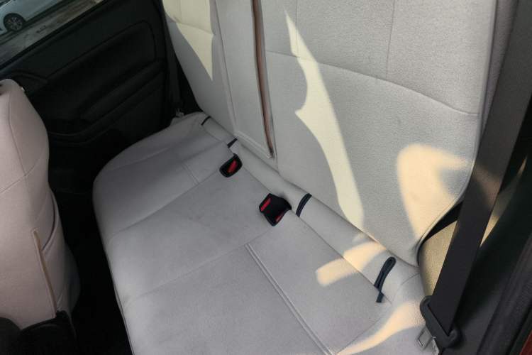 Used Subaru Forester 2013 2.5i Automatic Prestige Edition Interior 4