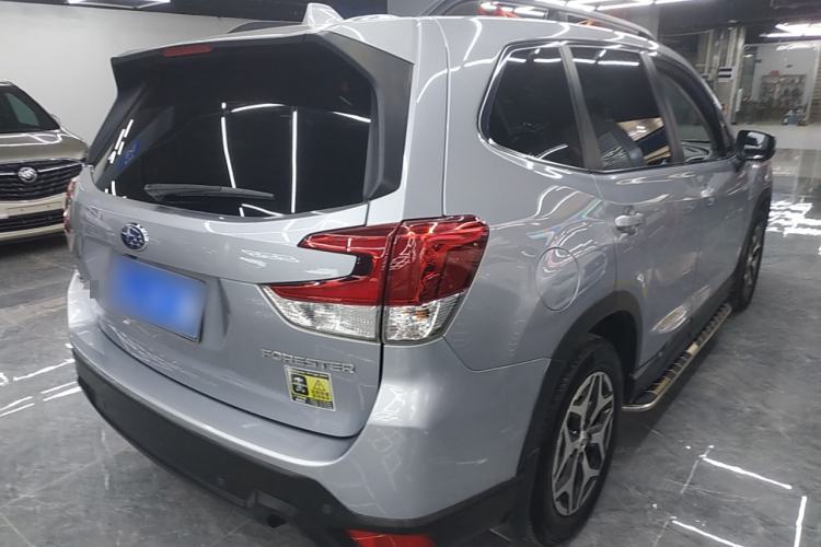 Used Subaru Forester 2020 2.0i Luxury Edition EyeSight Exterior 4