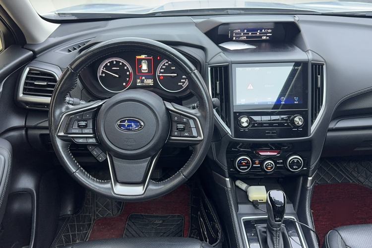 Used Subaru Forester 2020 2.0i Luxury Edition EyeSight Interior 12