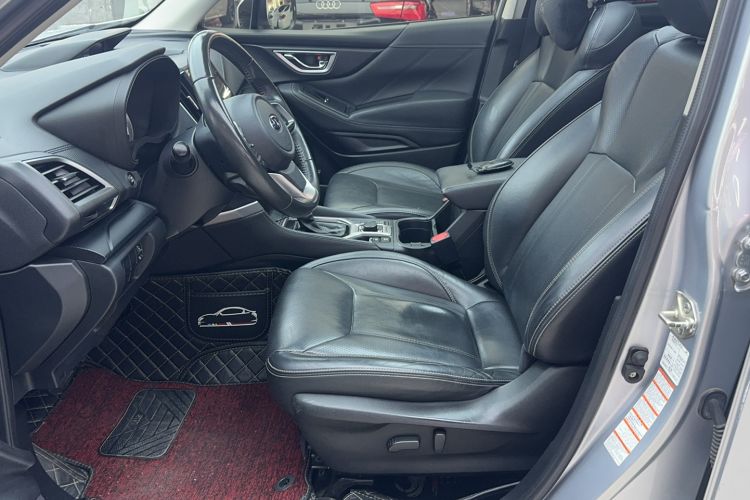 Used Subaru Forester 2020 2.0i Luxury Edition EyeSight Interior 2