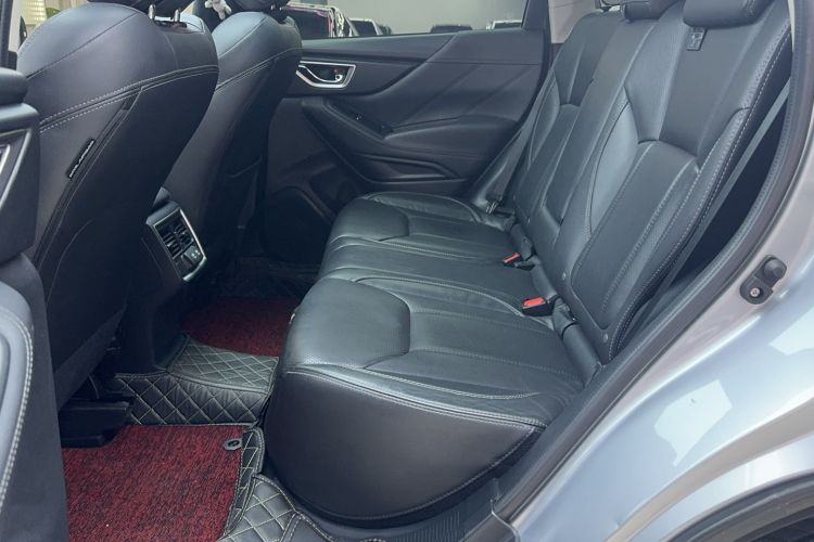 Used Subaru Forester 2020 2.0i Luxury Edition EyeSight Interior 3