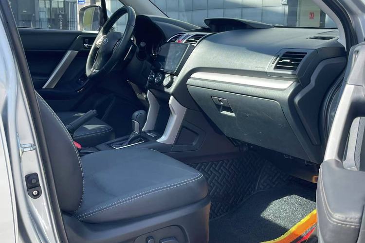Used Subaru Forester 2013 2.5i Automatic Prestige Edition Interior 3