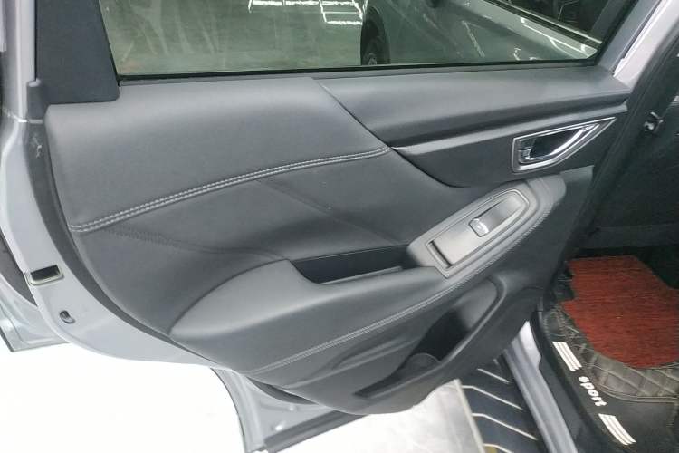 Used Subaru Forester 2020 2.0i Luxury Edition EyeSight Interior 7