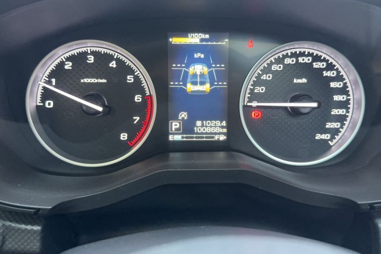 Used Subaru Forester 2020 2.0i Luxury Edition EyeSight Odometer Close Up