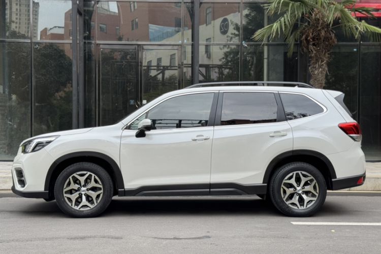 Used Subaru Forester 2019 2.0i Luxury Edition EyeSight Exterior 1
