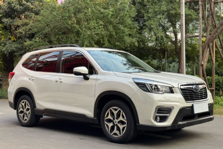Used Subaru Forester 2019 2.0i Luxury Edition EyeSight Exterior 6