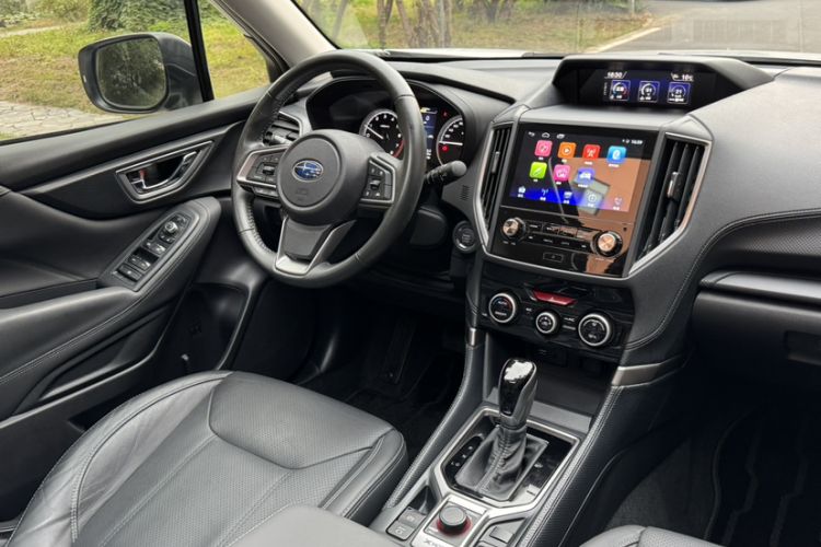Used Subaru Forester 2019 2.0i Luxury Edition EyeSight Interior 2