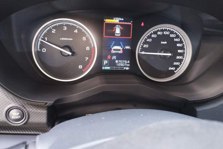 Used Subaru Forester 2019 2.0i Luxury Edition EyeSight Odometer Close Up