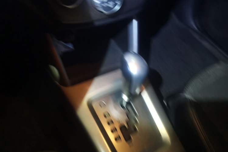 Used Subaru Forester 2008 2.0 XS Automatic Luxury Edition Gear Lever