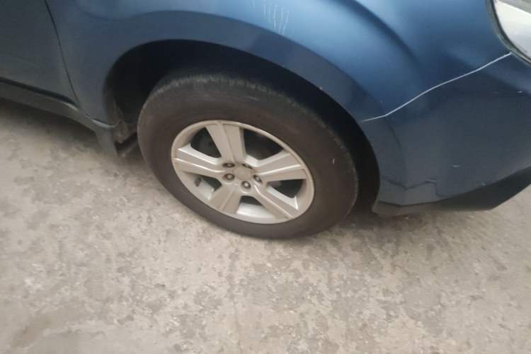 Used Subaru Forester 2008 2.0 XS Manual Luxury Edition Right Front Wheel Hub