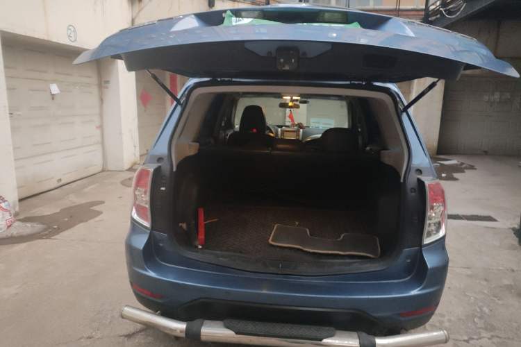 Used Subaru Forester 2008 2.0 XS Manual Luxury Edition Trunk