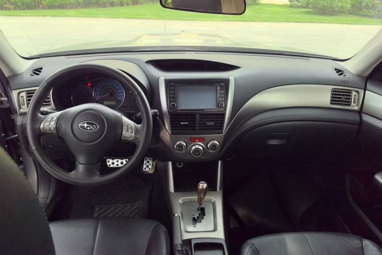 Used Subaru Forester 2008 2.5XT Automatic Luxury Edition Center Console