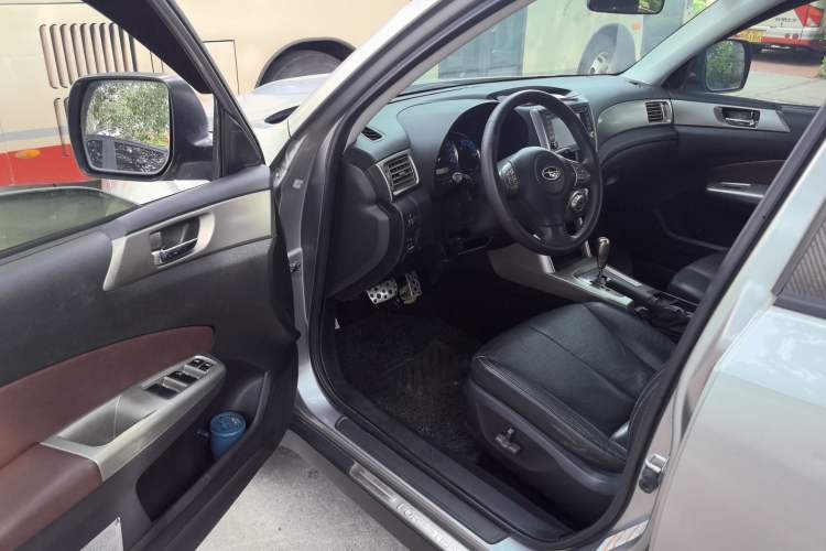 Used Subaru Forester 2008 2.5XT Automatic Luxury Edition Driver Seat