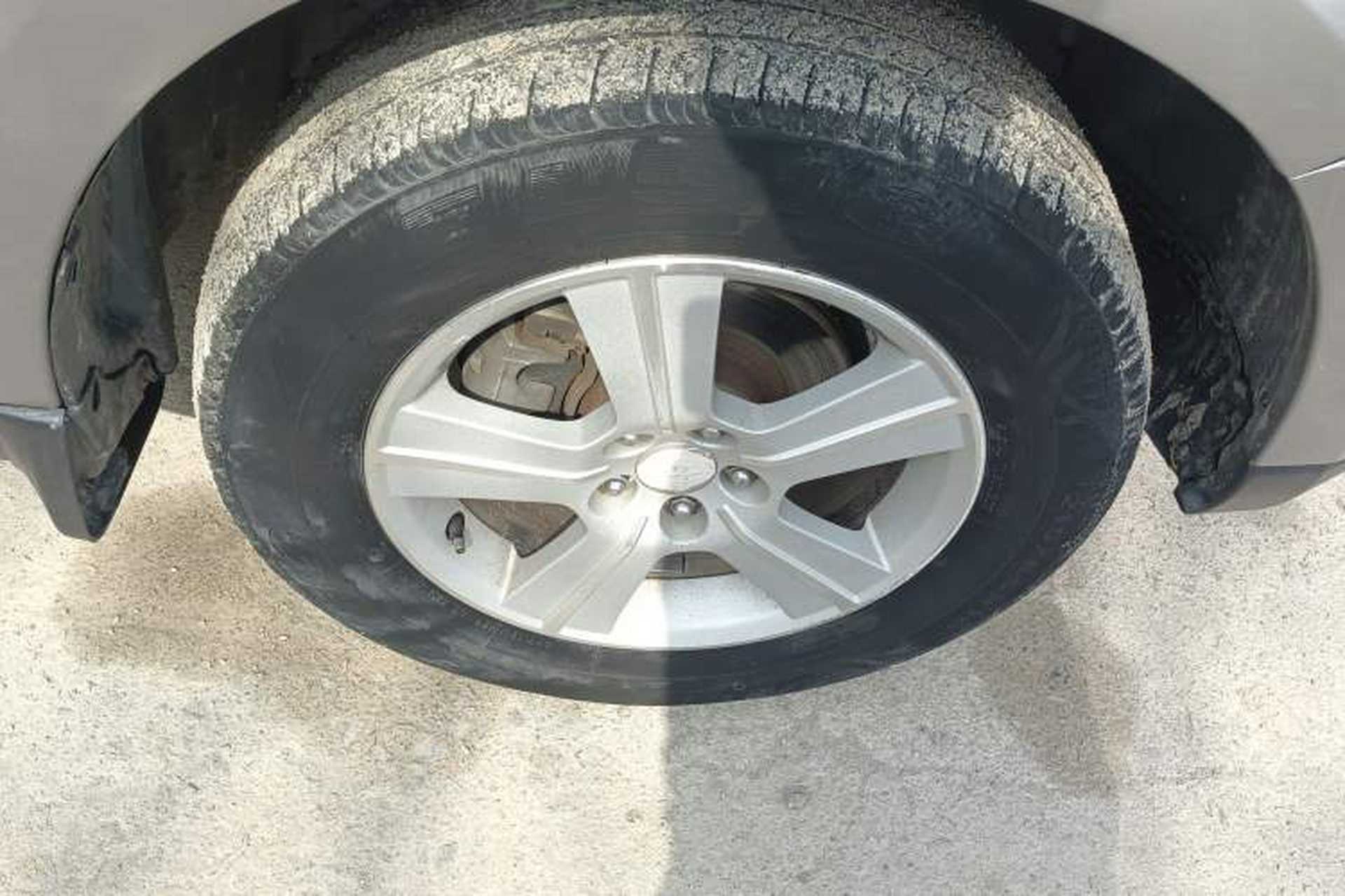 Used Subaru Forester 2008 2.0X Comfort Edition Right Front Wheel Hub