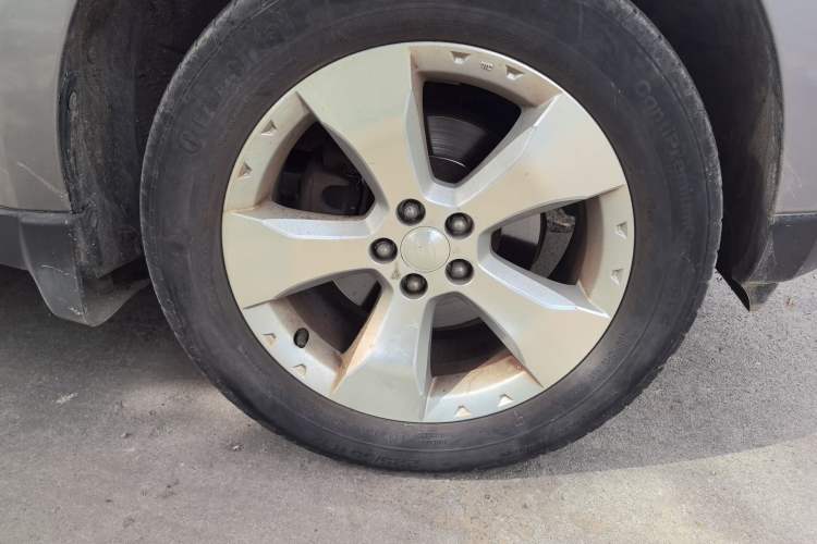 Used Subaru Forester 2008 2.5XT Automatic Luxury Edition Right Front Wheel Hub