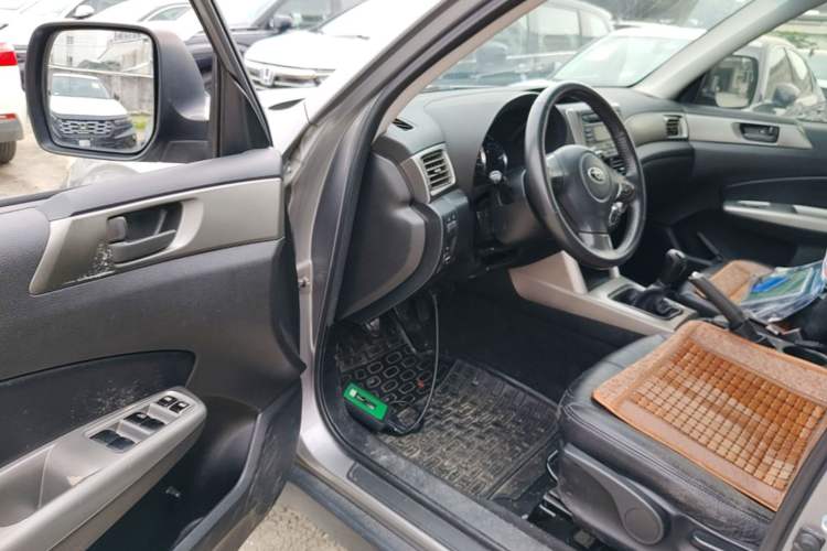 Used Subaru Forester 2008 2.0X Comfort Edition Driver Seat
