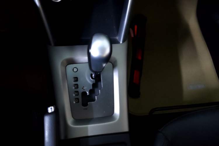 Used Subaru Forester 2008 2.0 XS Luxury Navigation Edition Gear Lever