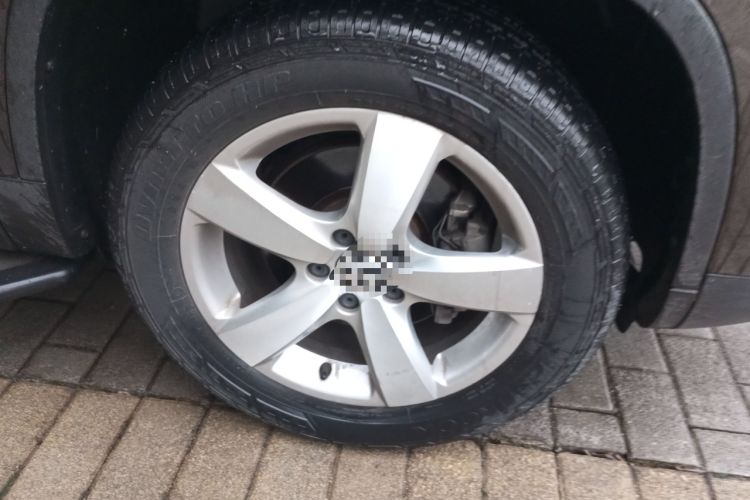 Used Subaru Forester 2008 2.0 XS Manual Luxury Edition Right Front Wheel Hub