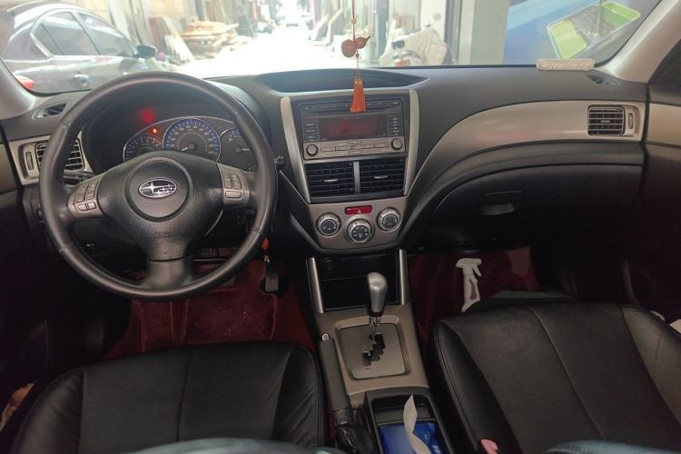 Used Subaru Forester 2009 2.5XS Automatic Luxury Edition Center Console