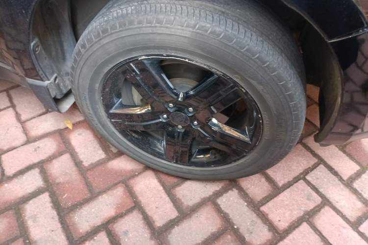 Used Subaru Forester 2009 2.5XS Automatic Luxury Edition Right Front Wheel Hub