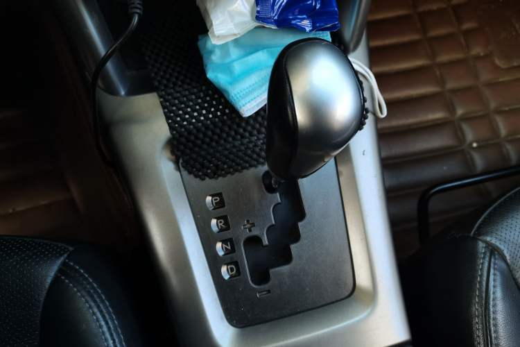 Used Subaru Forester 2009 2.5XS Automatic Luxury Edition Gear Lever