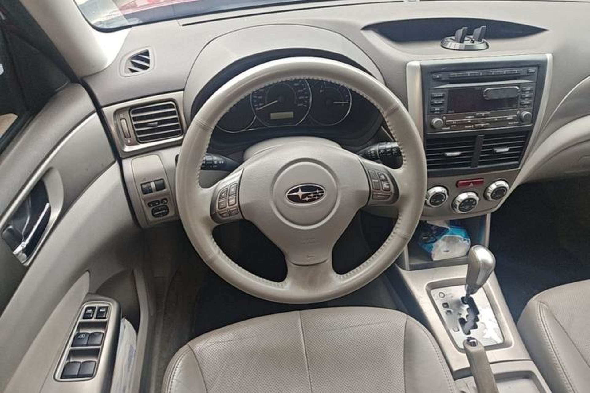 Used Subaru Forester 2009 2.5XS Automatic Luxury Edition Steering Wheel
