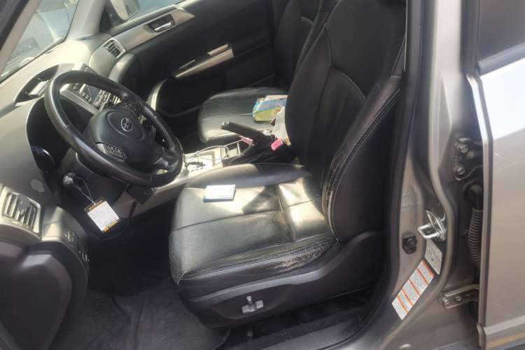 Used Subaru Forester 2009 2.5XS Automatic Luxury Edition Left Front Seat